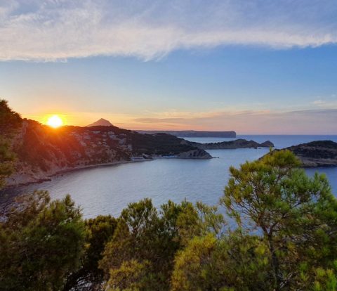 Auringonlasku Cap de la Naulla Costa Blancalla